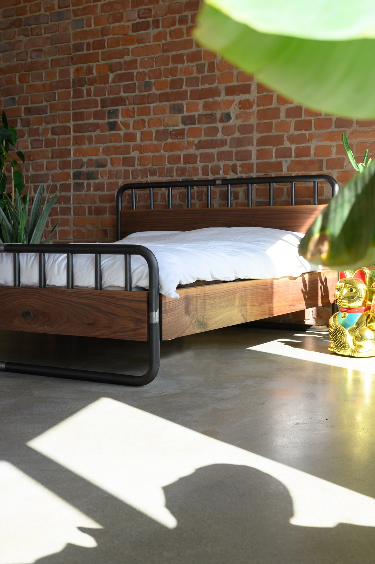Dokumentasi Proyek Pemasangan Trundle Bed Industrial - TB Rachmat